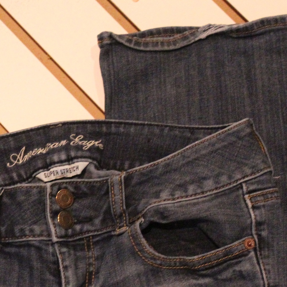 American Eagle Jeans 4 - Picture 2 of 4